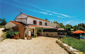 Beautiful Home In Bartici With Wifi